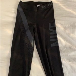 Black nike pro leggings